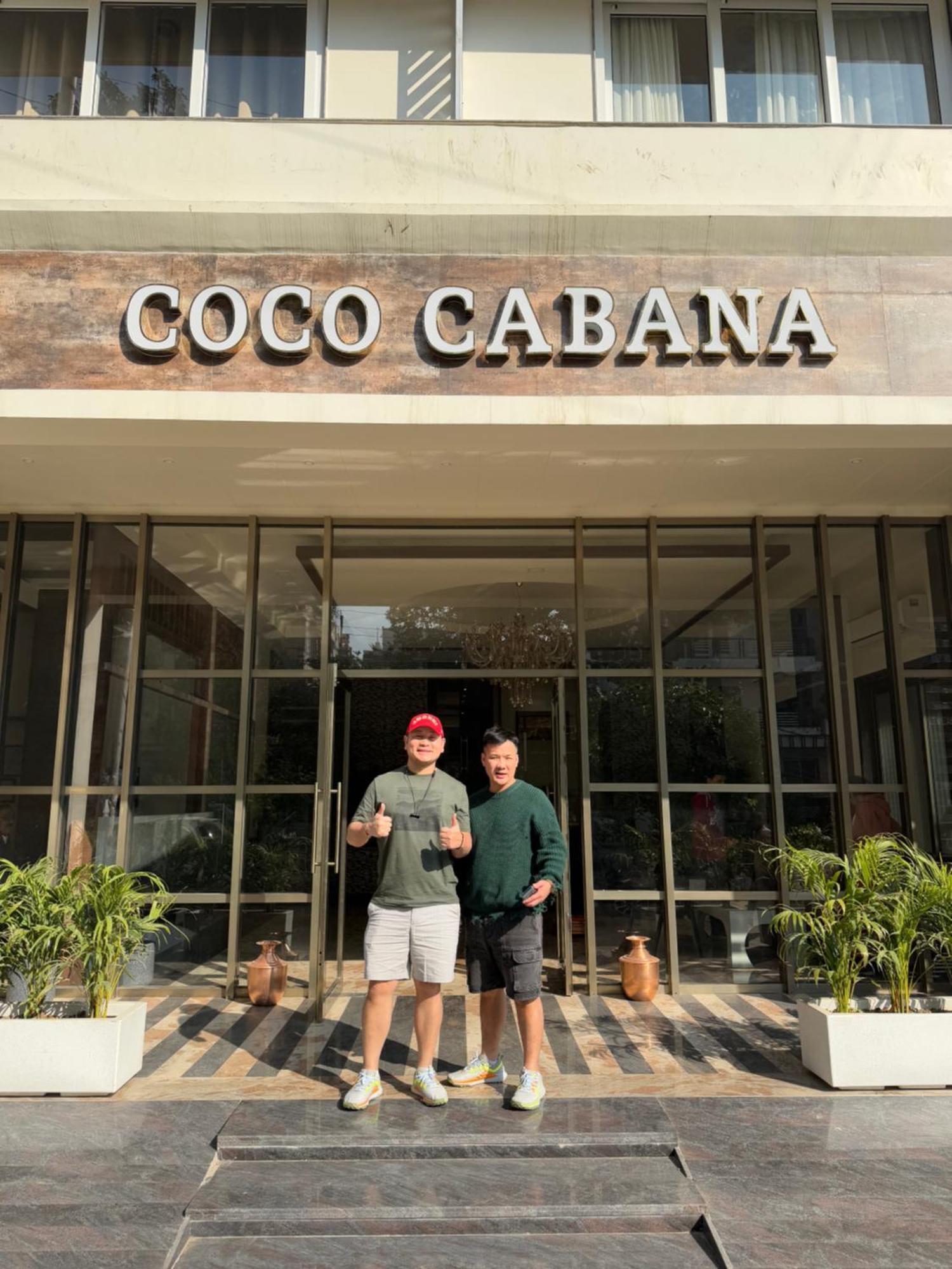 Coco Cabana Varanasi Exterior foto